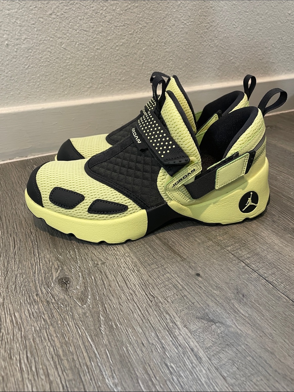 Nike Jordan Trunner LX
